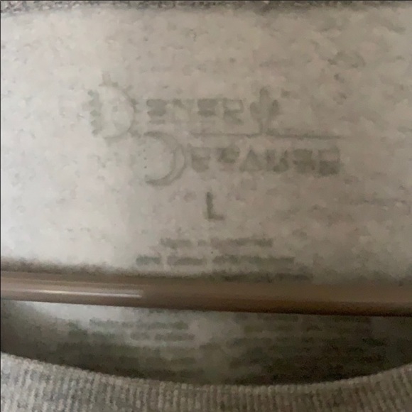 Sunny Days 😎 and Chardonnay 🍷 adorable sweater great for Hamptons - Picture 2 of 3